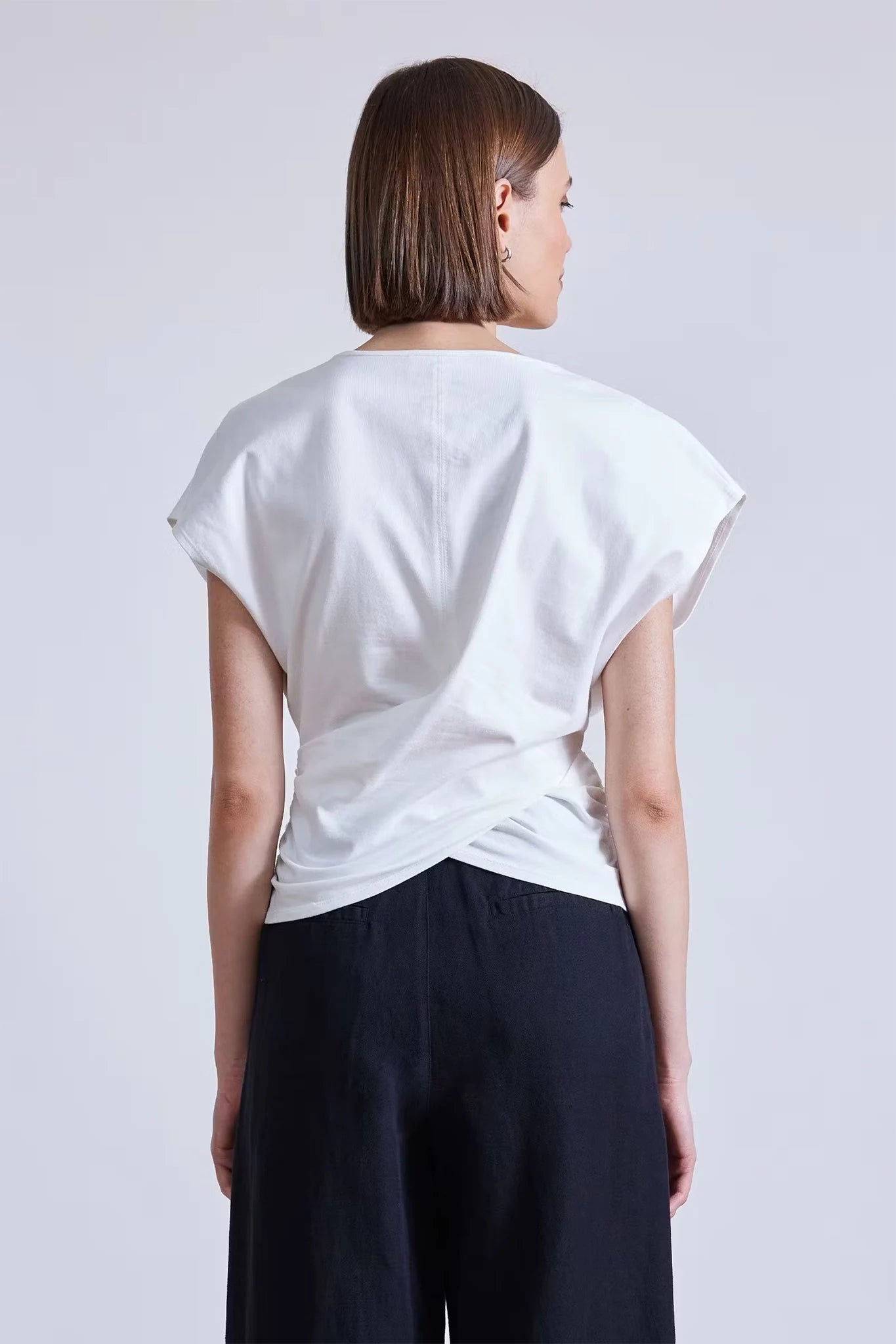 Twist Drape Tee T-Shirts Apiece Apart