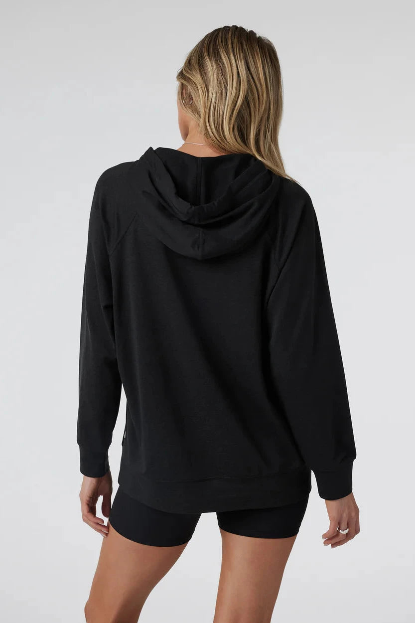 Halo Oversized Hoodie Activewear Vuori