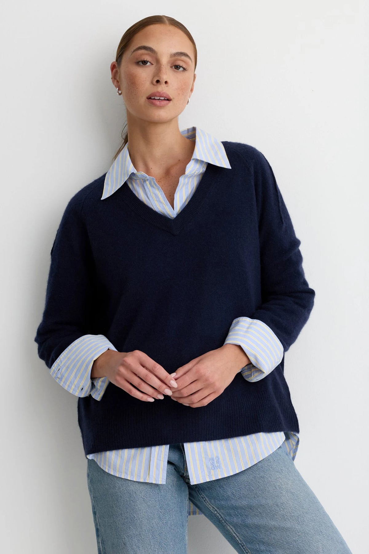 Sloane Cashmere Cardigan Sweaters &amp; Knits One Grey Day