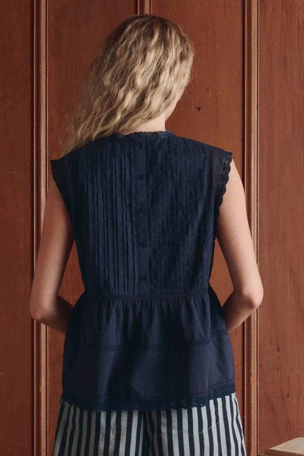 The Sonnet Top Shirts &amp; Tops The Great