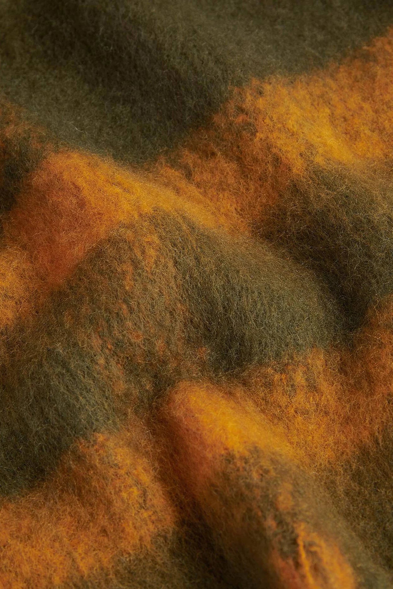 Isla Tartan Boucle Scarf Accessories Barbour