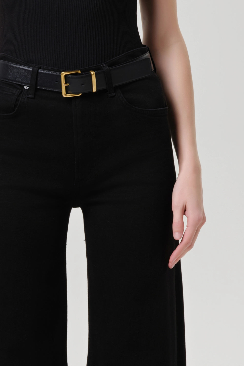 Lyra Long Wide Leg Jean