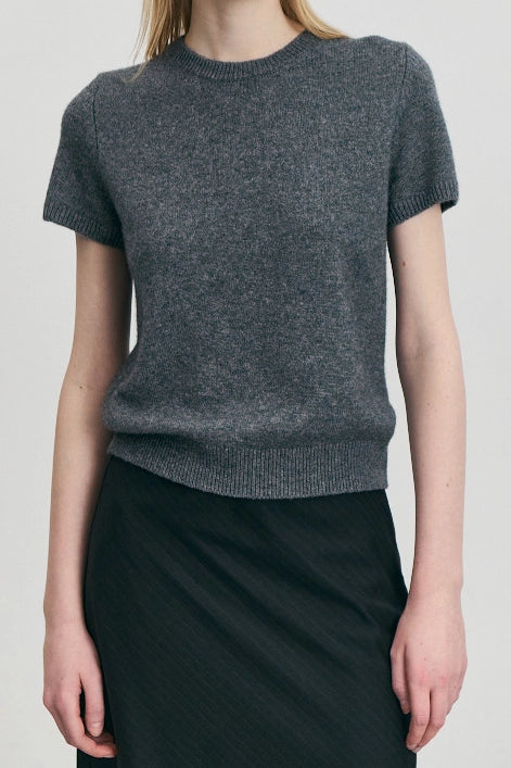 Half Sleeve Knit Top Sweaters &amp; Knits Dunst