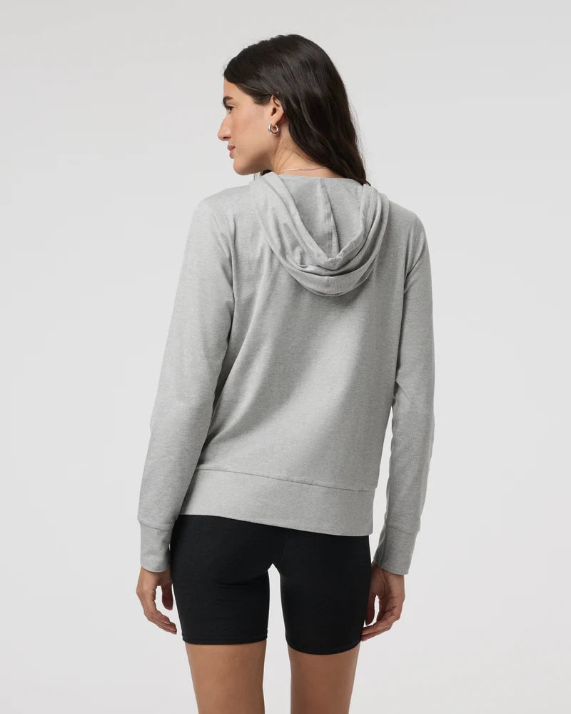 Halo Performance Hoodie Activewear Vuori