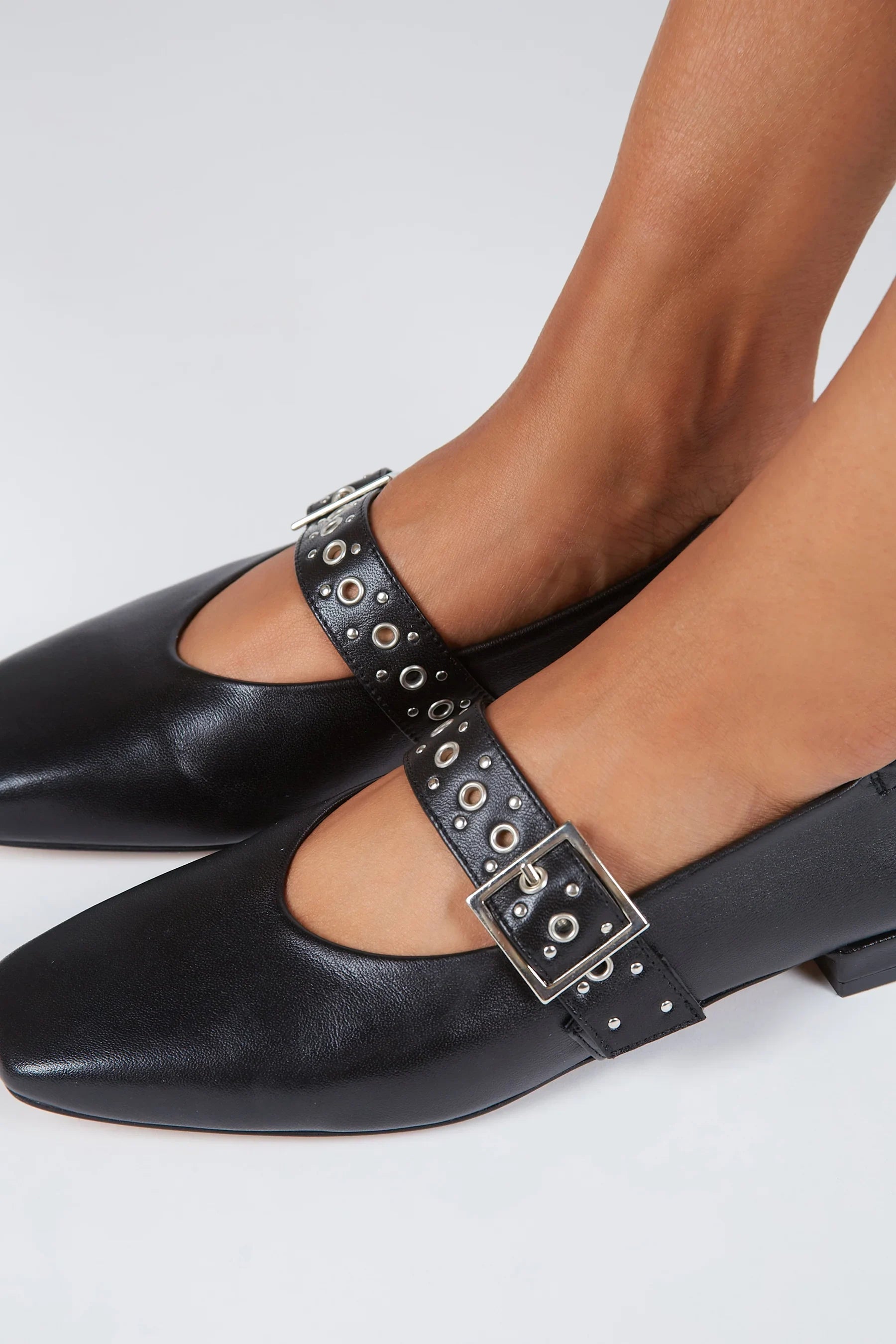 Forum Mary Jane Footwear Intentionally Blank