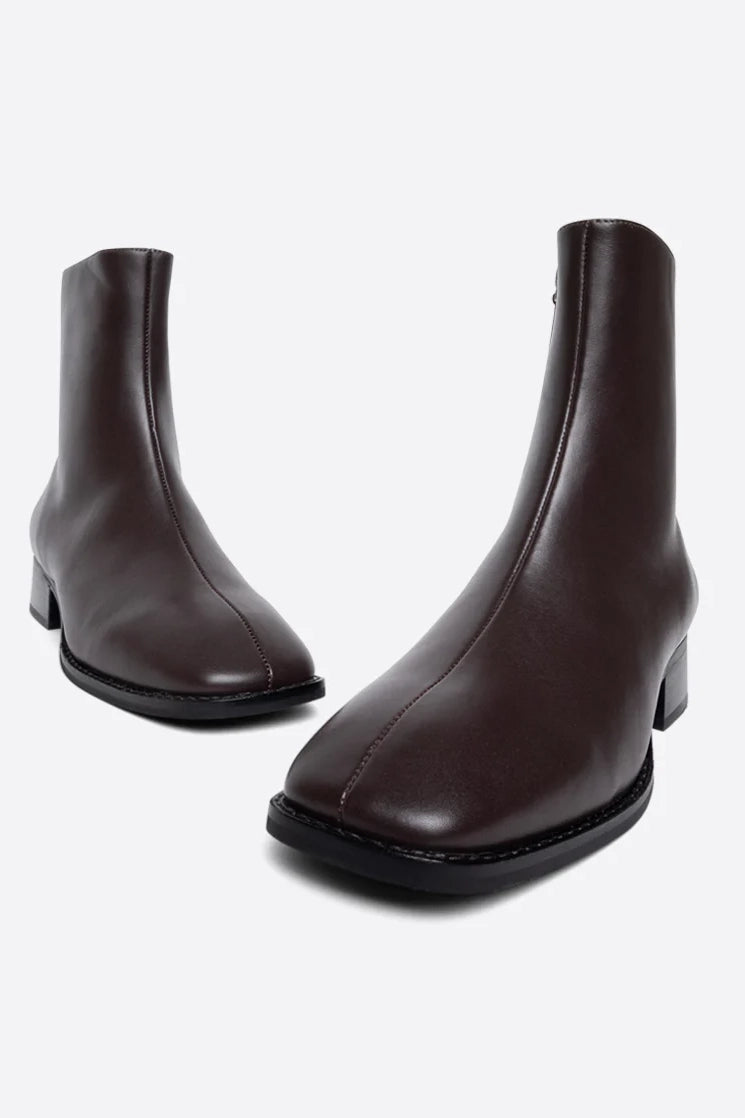 Tour Boot Footwear Intentionally Blank