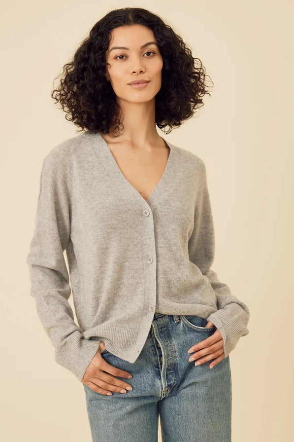 Sloane Cashmere Cardigan Sweaters & Knits One Grey Day