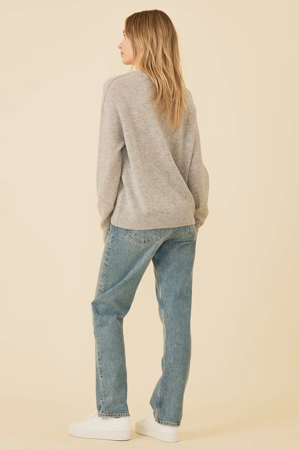 Sloane Cashmere Pullover Sweaters &amp; Knits One Grey Day