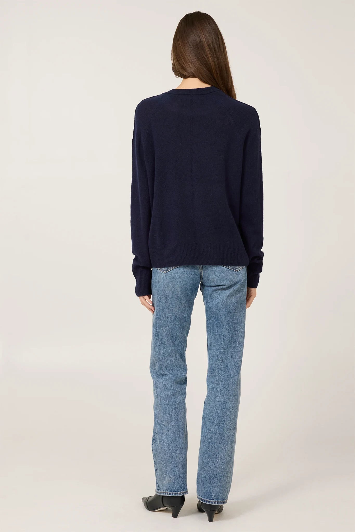 Sloane Cashmere Pullover Sweaters &amp; Knits One Grey Day