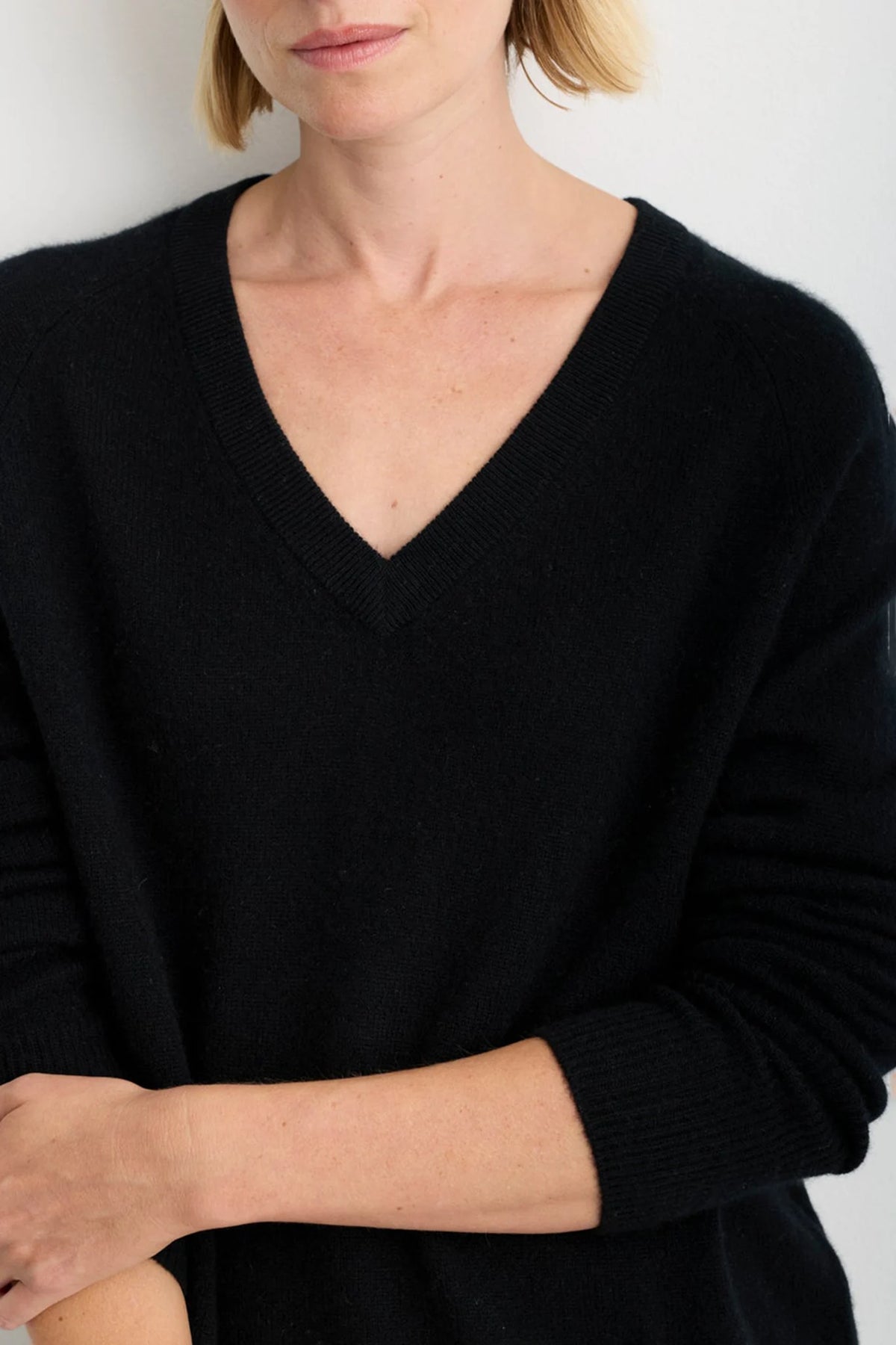Sloane Cashmere Cardigan Sweaters &amp; Knits One Grey Day