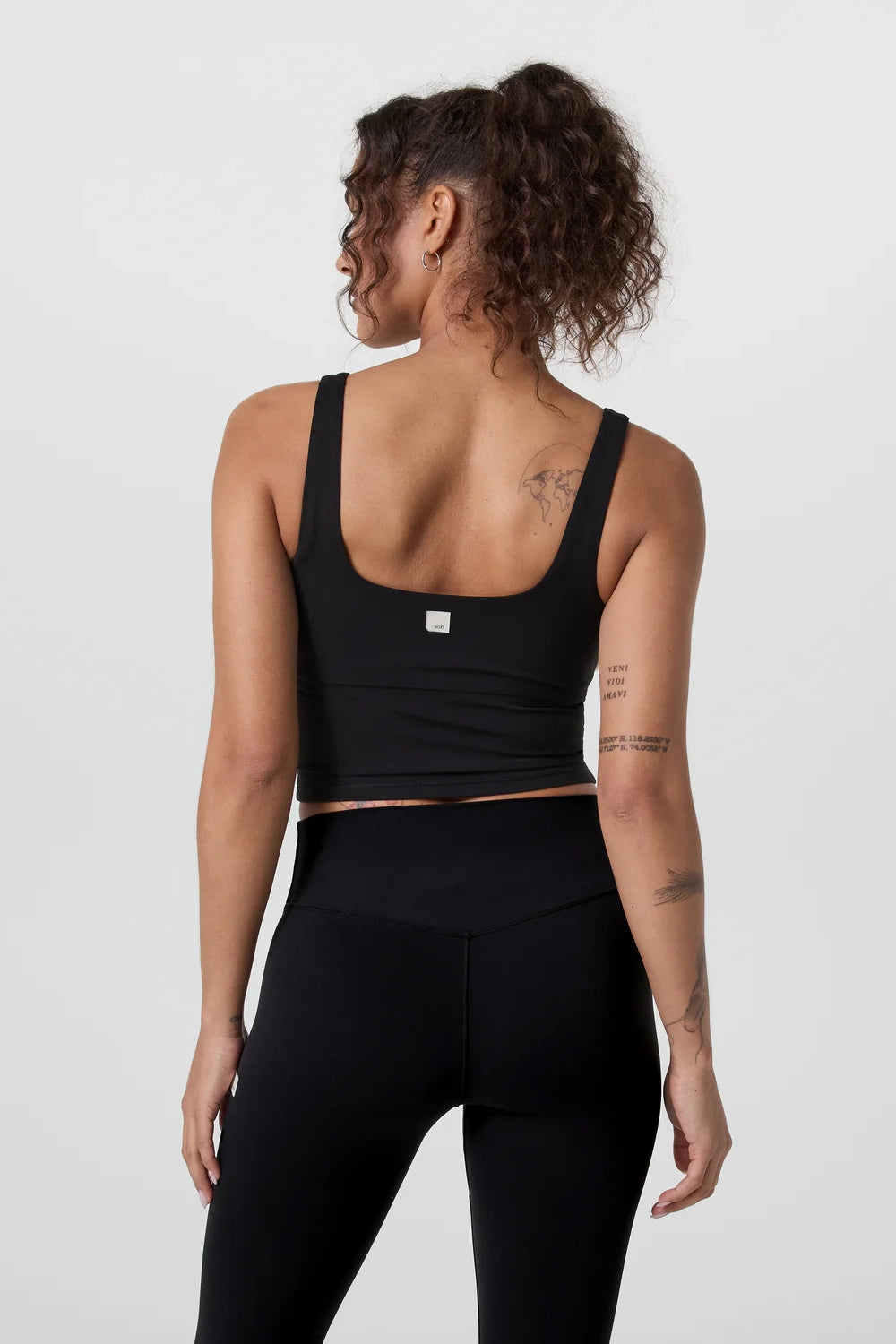 All The Form™ Support Tank Activewear Vuori