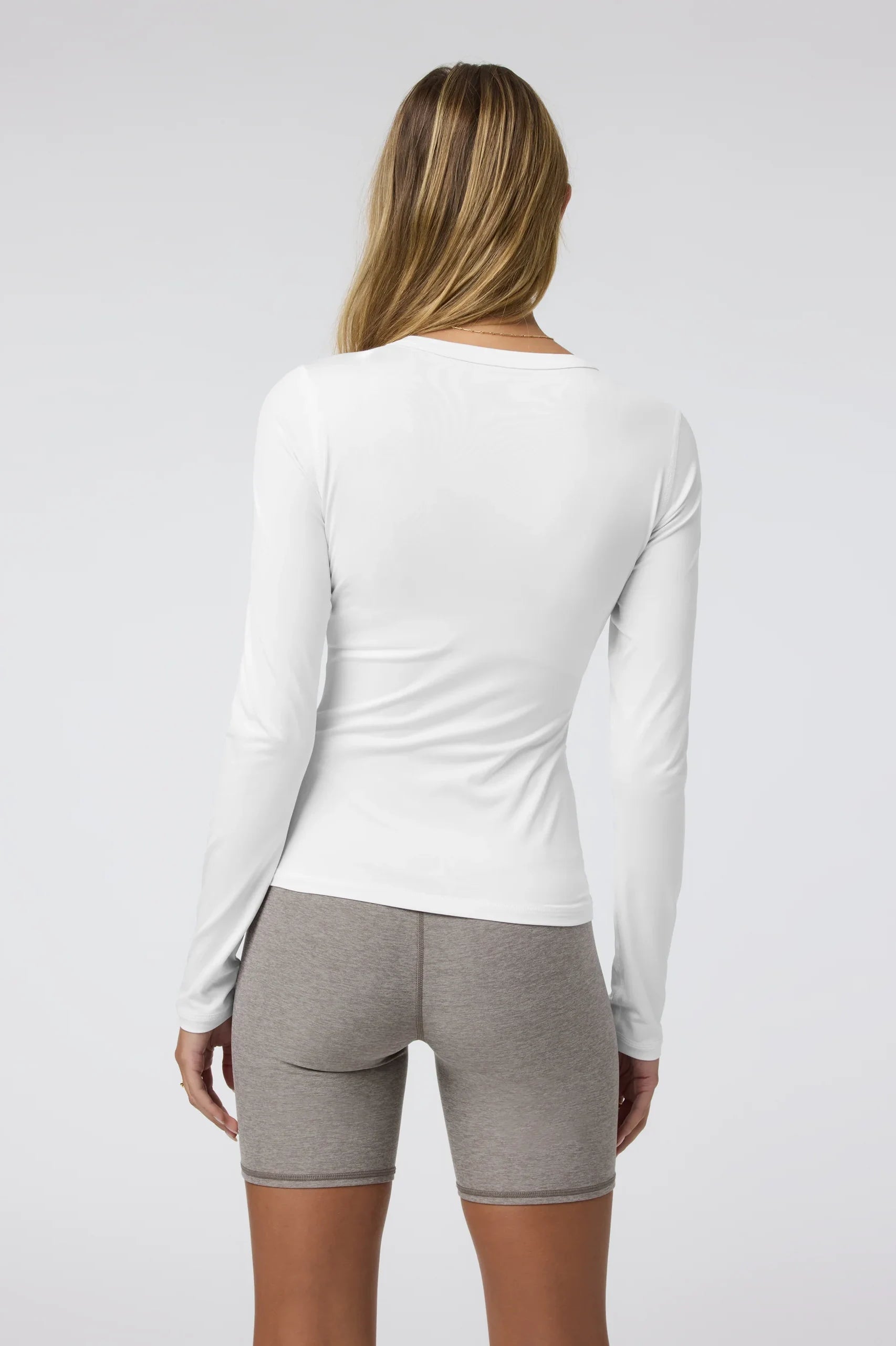 Long Sleeve Lux Crew Tee Activewear Vuori