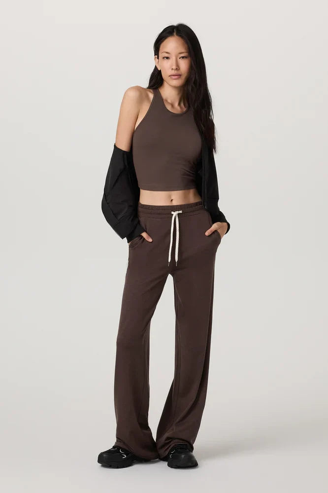 Pose Plyo Tank Activewear Vuori