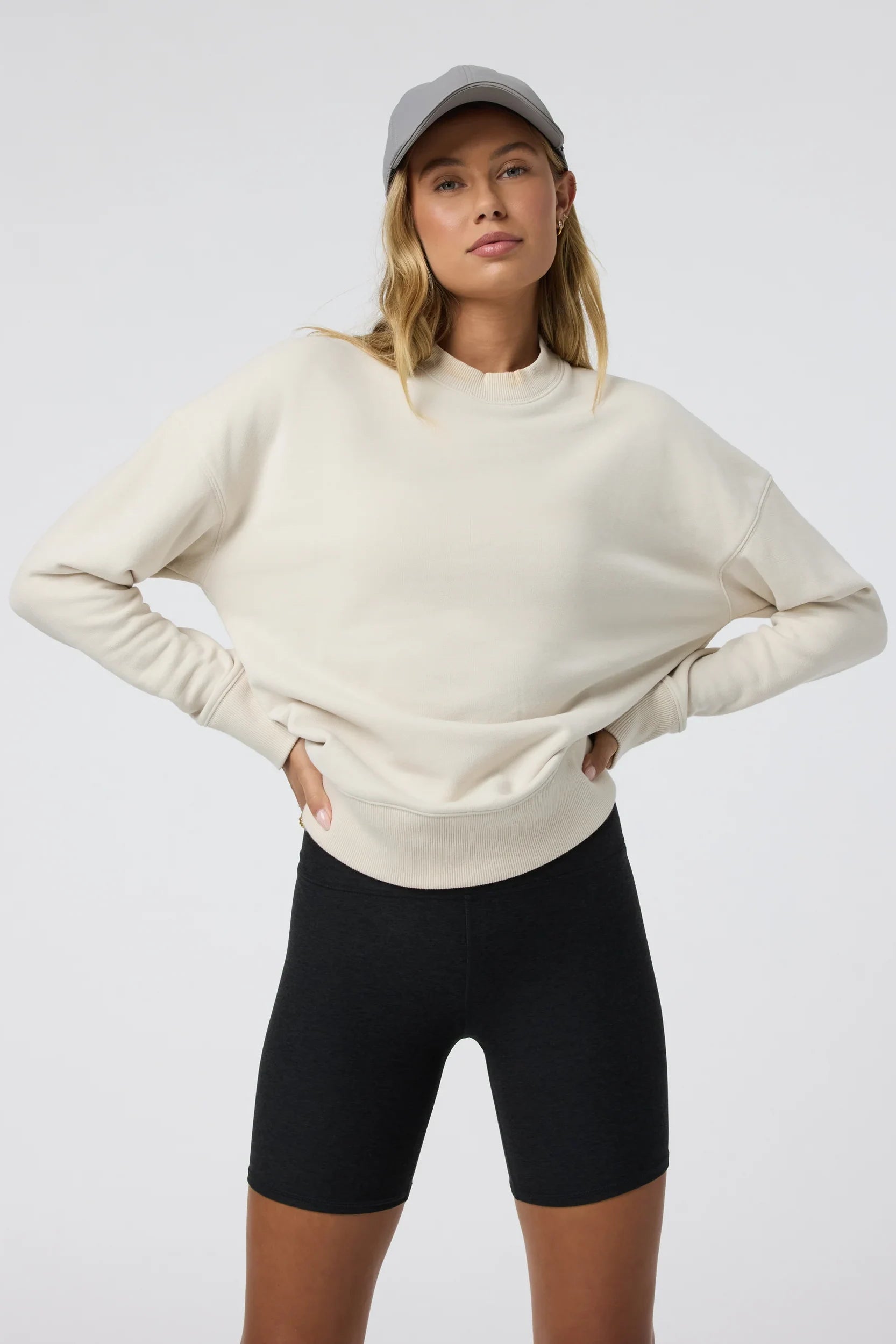 Sedona Weekender Crew Activewear Vuori